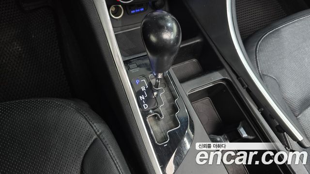 Hyundai Sonata 2010 — photo 9