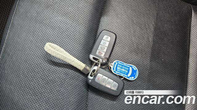 Hyundai Sonata 2010 — photo 17
