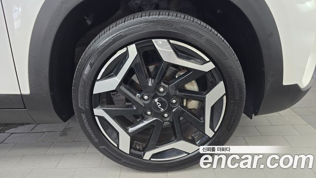 Kia Seltos 2023 — photo 7