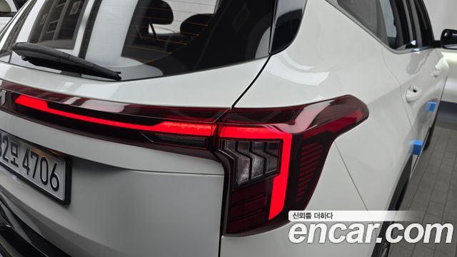 Kia Seltos 2023 — photo 9
