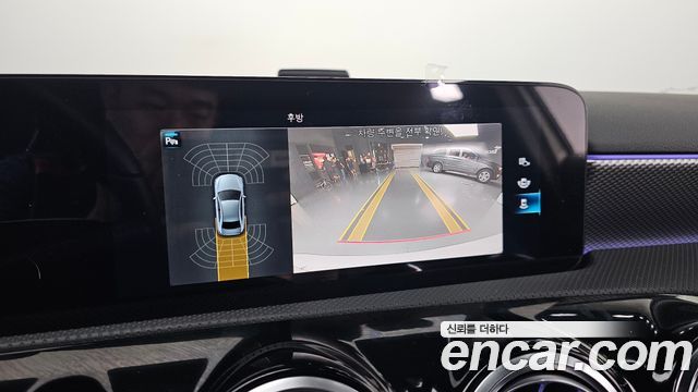 Mercedes-Benz A-Class 2021 — photo 21