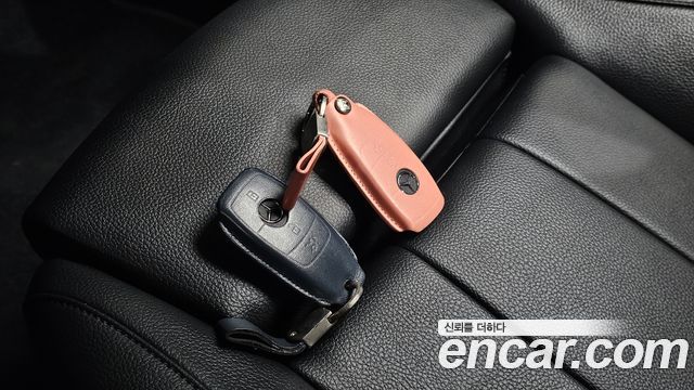 Mercedes-Benz A-Class 2021 — photo 24