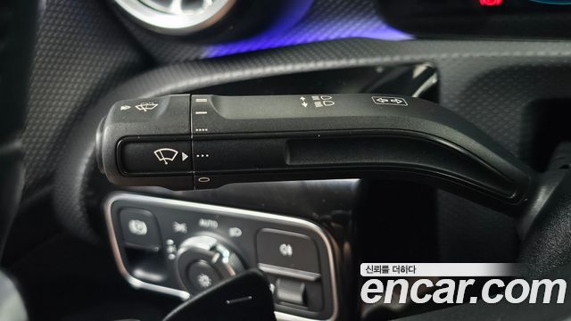 Mercedes-Benz A-Class 2021 — photo 29