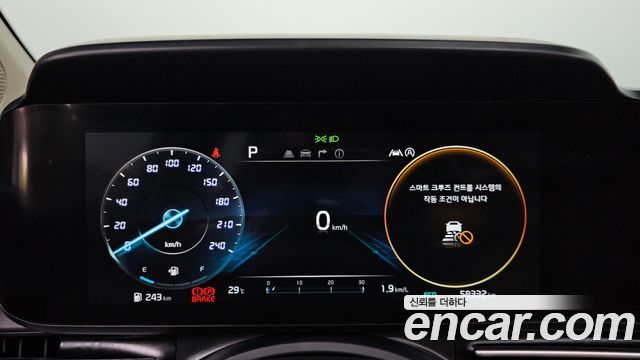 Kia Canival 2021 — photo 11