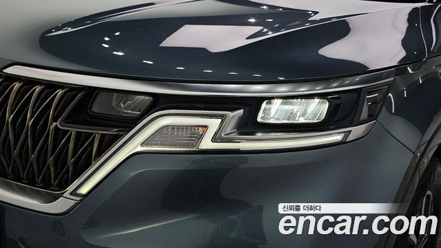 Kia Canival 2021 — photo 8