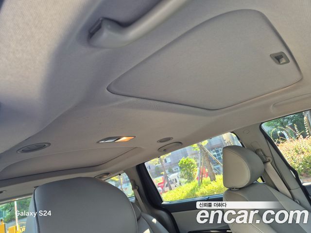 Kia Canival 2018 — photo 8