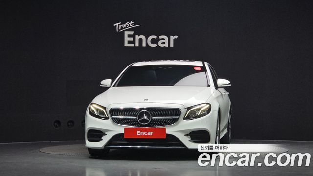 Mercedes-Benz E-Class 2018 — photo 3