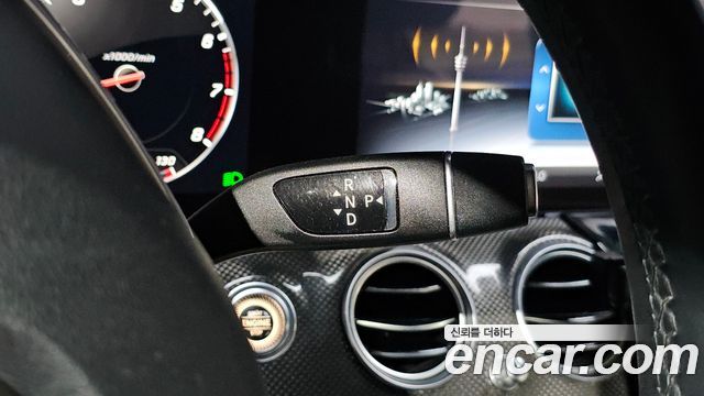 Mercedes-Benz E-Class 2018 — photo 9