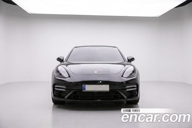 Porsche Panamera 2021 — photo 3