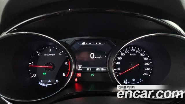 Kia Canival 2016 — photo 7