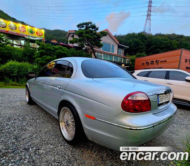Jaguar S-TYPE 2008 — photo 4