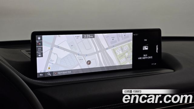 Genesis GV80 2021 — photo 13