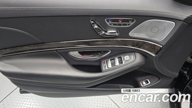 Mercedes-Benz S-Class 2016 — photo 14
