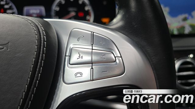 Mercedes-Benz S-Class 2016 — photo 32