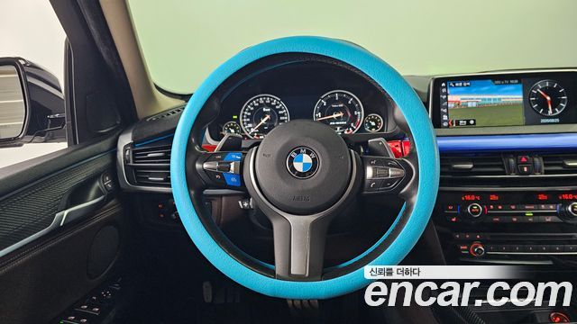 BMW X5 2016 — photo 14