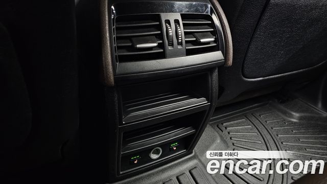 BMW X5 2016 — photo 20