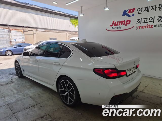 BMW 5-Series 2021 — photo 3