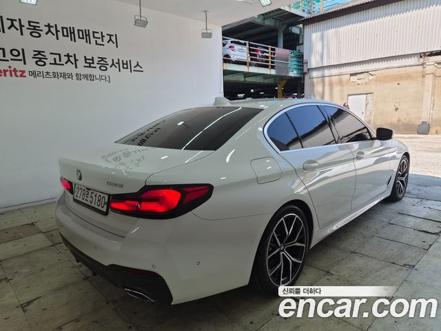 BMW 5-Series 2021 — photo 5