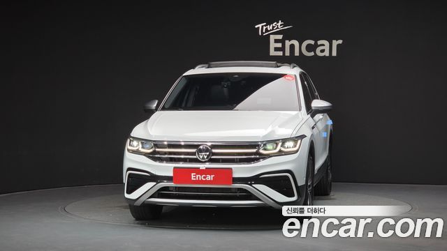 Volkswagen Tiguan 2024 — photo 3