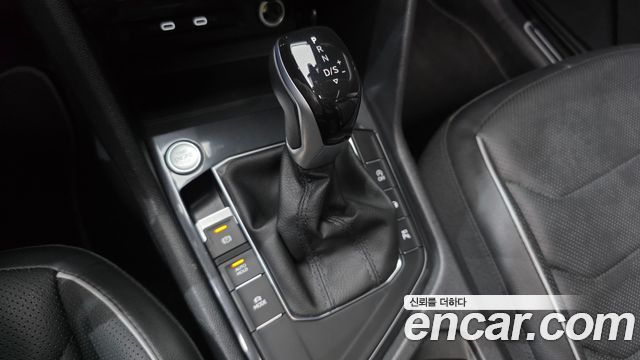 Volkswagen Tiguan 2024 — photo 12