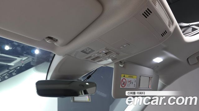 Volkswagen Tiguan 2024 — photo 28