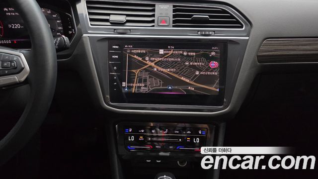 Volkswagen Tiguan 2024 — photo 29