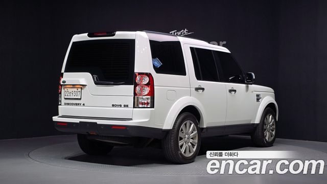 Land Rover Discovery 2013 — photo 2