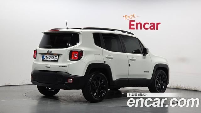 Jeep Renegade 2022 — photo 2