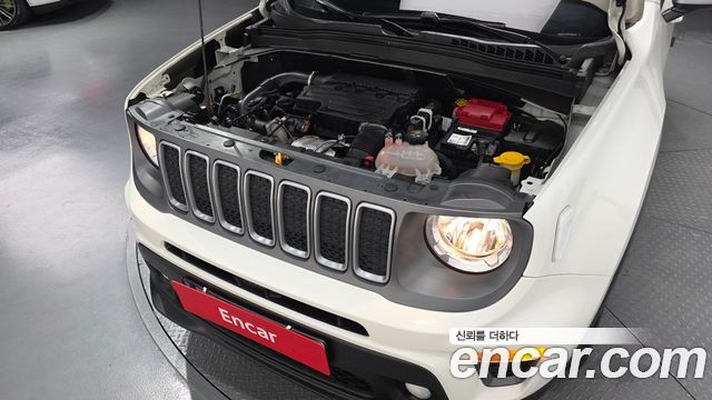 Jeep Renegade 2022 — photo 6