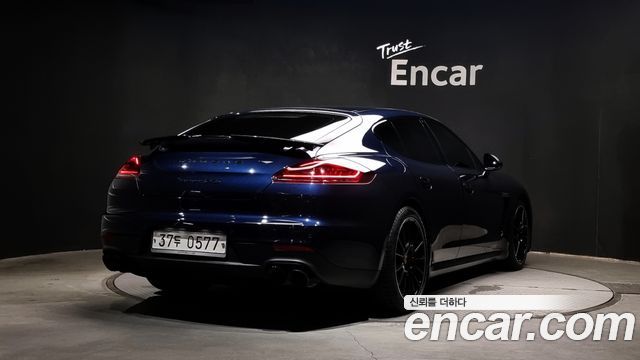 Porsche Panamera 2016 — photo 2