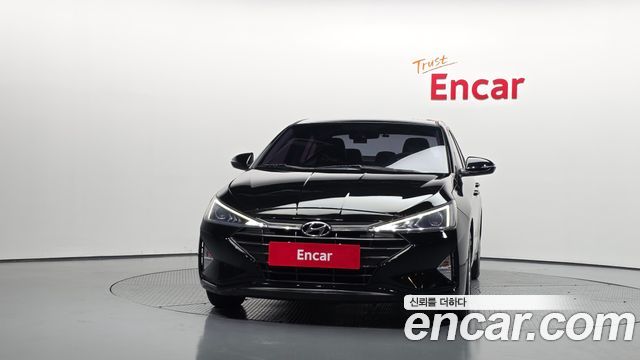 Hyundai AVANTE 2019 — photo 3