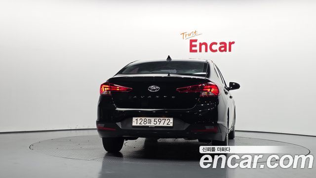 Hyundai AVANTE 2019 — photo 4