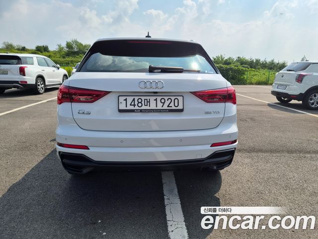 Audi Q3 2022 — photo 4