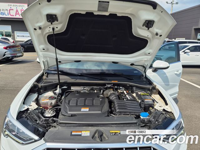 Audi Q3 2022 — photo 6