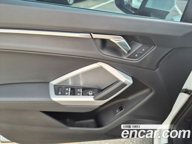 Audi Q3 2022 — photo 13