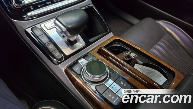Genesis EQ900 2018 — photo 16