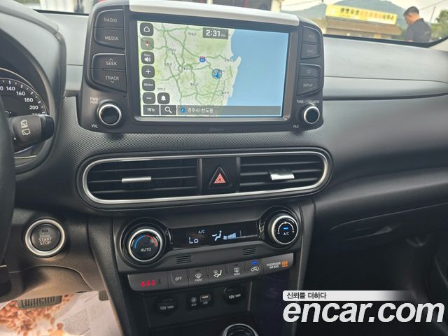 Hyundai Kona 2018 — photo 18