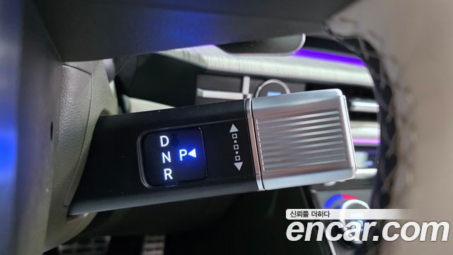 Hyundai Santafe 2024 — photo 12