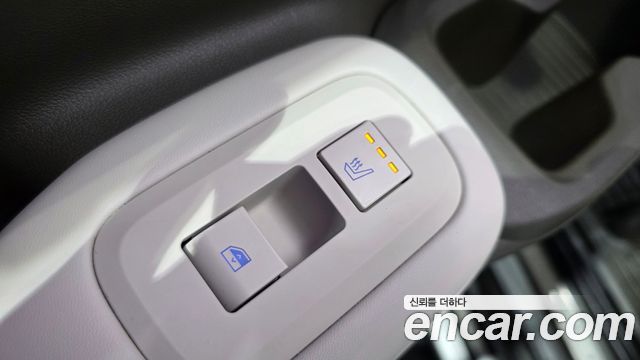 Hyundai Santafe 2024 — photo 28