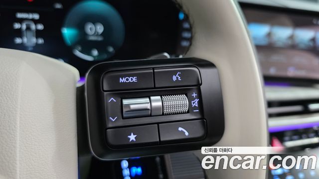 Hyundai Santafe 2024 — photo 30