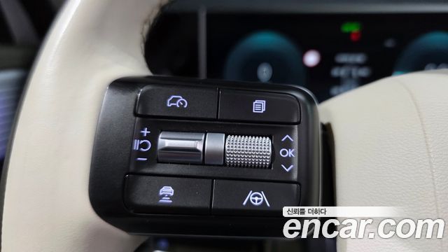Hyundai Santafe 2024 — photo 32