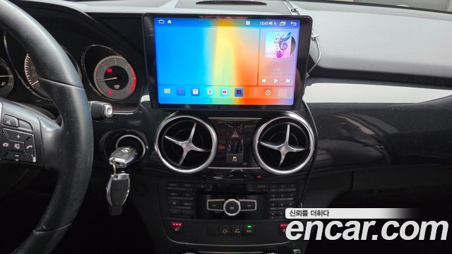 Mercedes-Benz GLK-Class 2014 — photo 18