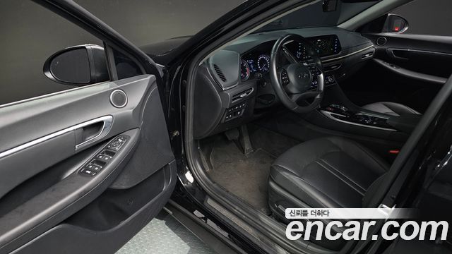 Hyundai Sonata 2021 — photo 11
