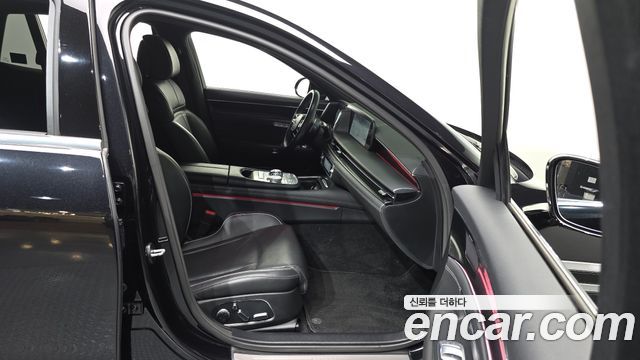 Genesis G90 2022 — photo 17