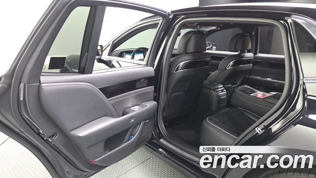 Genesis G90 2022 — photo 16