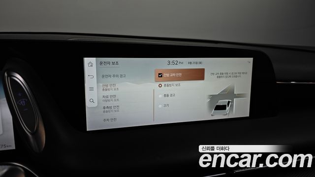 Genesis G90 2022 — photo 29