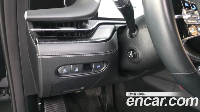 Genesis G90 2022 — photo 30