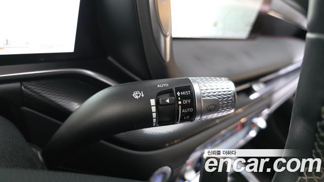 Genesis G90 2022 — photo 32
