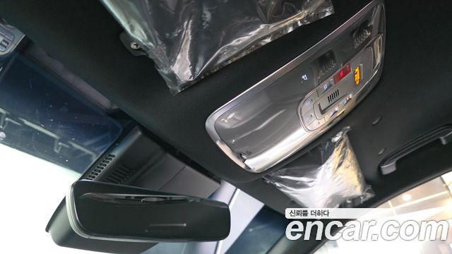 Genesis G90 2022 — photo 34