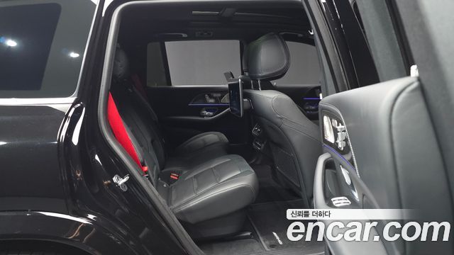 Mercedes-Benz GLS-Class 2026 — photo 12